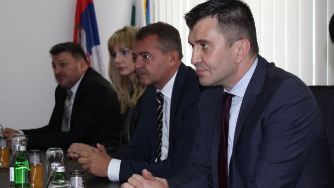 Председник општине Димитровград Владица Димитров и министар Зоран Ђорђевић разговарали о проблемима са којима се суочава локална самоуправа